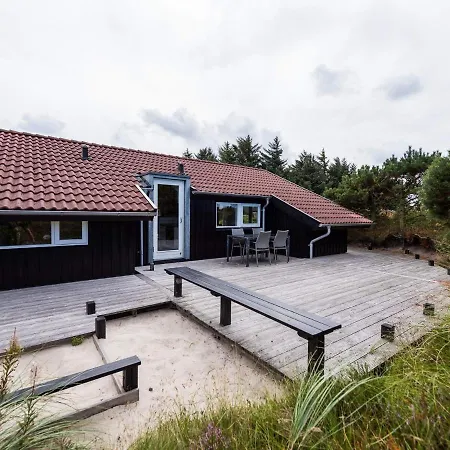 Holiday Henne Lxxiv Holiday home
